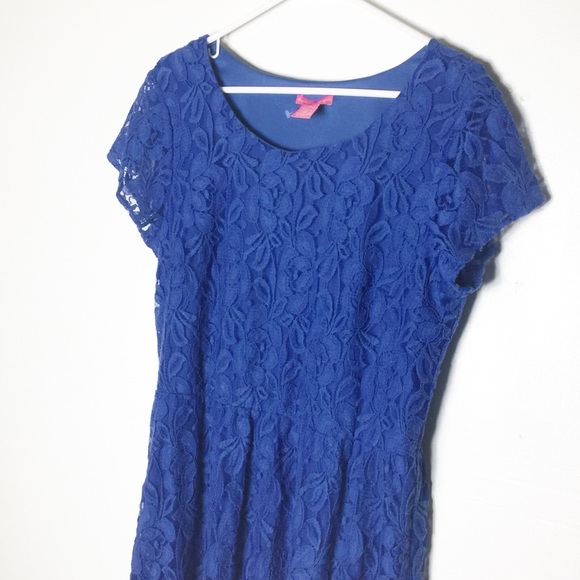 Sunny Leigh Blue Lace Midi Dress - Picture 5 of 6
